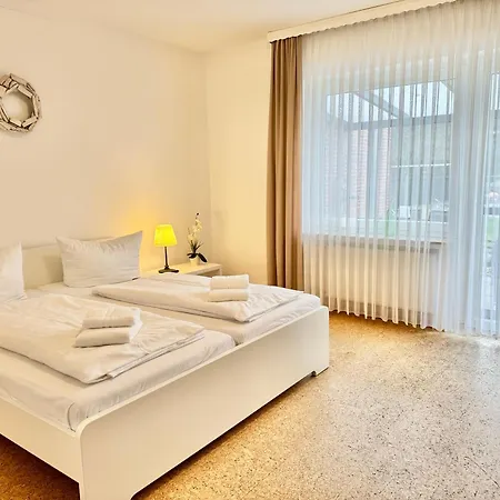 Moderne Brazil Im Eg Mit Eingezäuntem Garten Und Terrasse In Südwestlage! Apartment