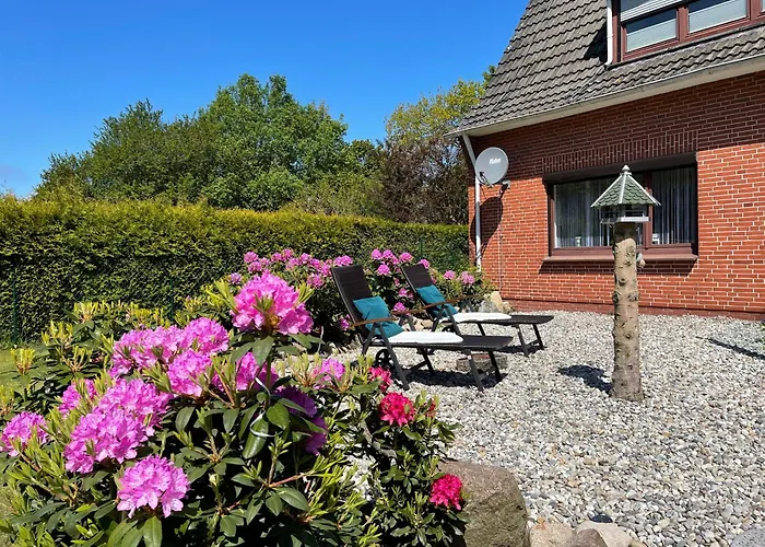 Im Erdgeschoss Mit Eingezaeunten Garten Und Terrasse 아파트 아우리흐